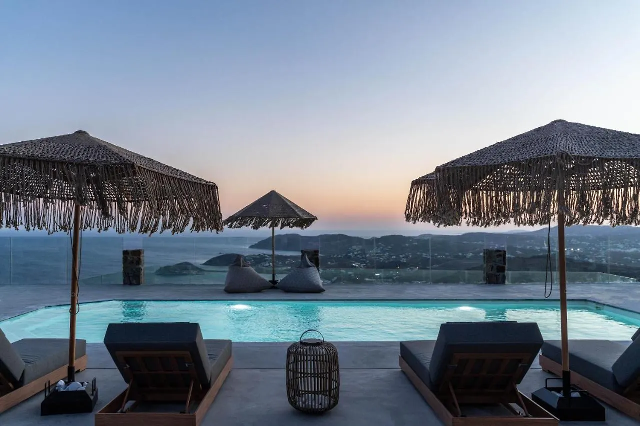 Makani Suites Ano Mera
